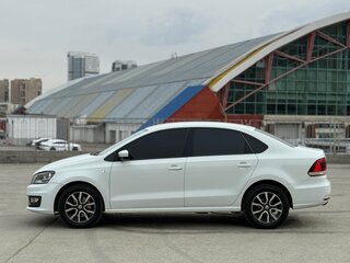 2016 Volkswagen Polo V Рестайлинг, белый, 950000 рублей, вид 5