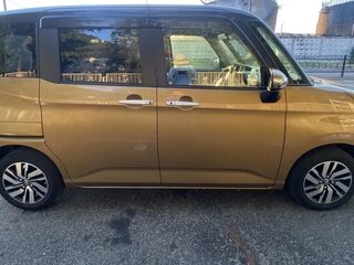 2017 Toyota Tank I, золотистый, 1150000 рублей, вид 4