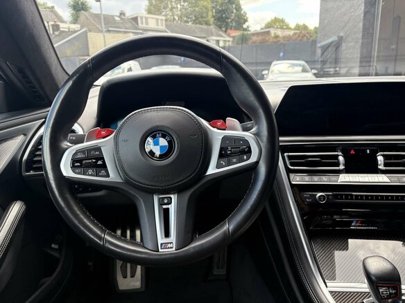 2021 BMW M8 Competition I (F91/F92/F93), чёрный - вид 1