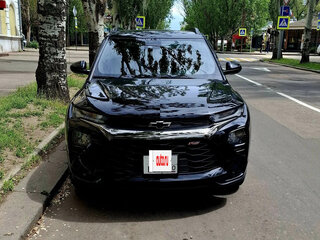 2021 Chevrolet TrailBlazer III, чёрный, 1870000 рублей, вид 2