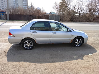 2005 Mitsubishi Lancer IX, серебристый, 215000 рублей, вид 4