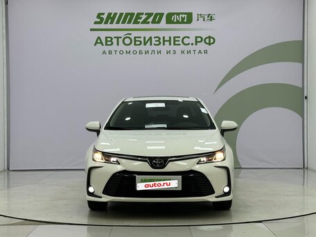 2021 Toyota Corolla XII (E210), белый, 1450000 рублей, вид 2