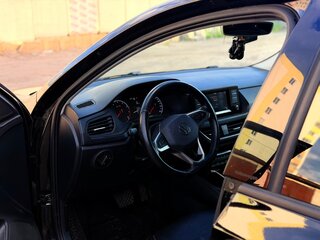 2020 Volkswagen Polo VI, чёрный, 1830000 рублей, вид 5