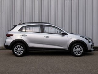 2021 Kia Rio X IV Рестайлинг, серый, 1950000 рублей, вид 5