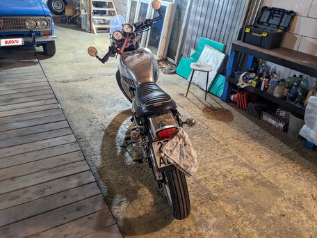 2001 Yamaha SR400, серебристый, 249999 рублей, вид 4