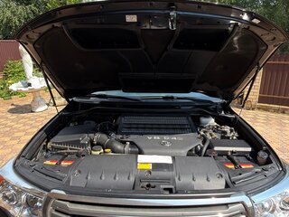 2013 Toyota Land Cruiser 200 Series Рестайлинг 1, чёрный, 4970000 рублей, вид 4