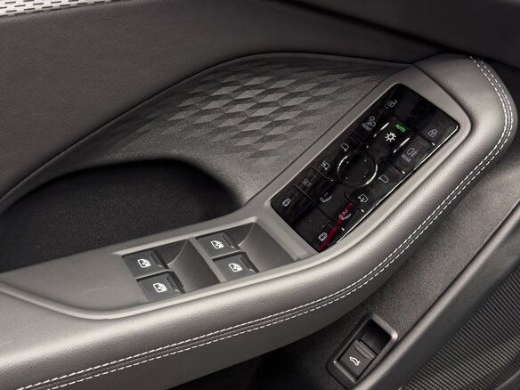 2026 Audi A6 VI (C9), серый, 7950000 рублей - вид 18