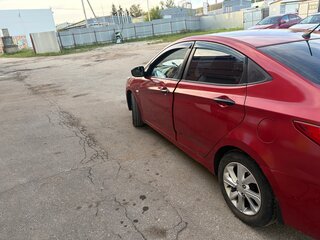 2015 Hyundai Solaris I Рестайлинг, красный, 545000 рублей, вид 4
