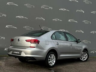 2021 Volkswagen Polo VI, серый, 1896200 рублей, вид 2