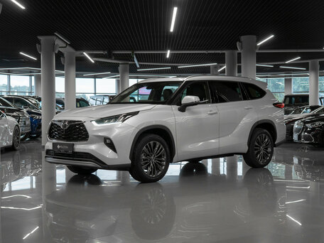 Toyota Highlander IV (XU70)