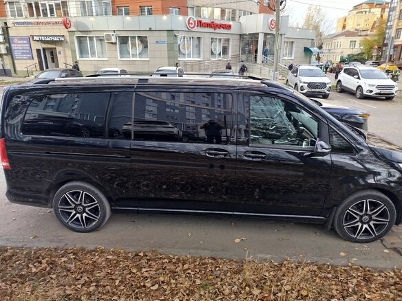 2023 Mercedes-Benz V-Класс Extra Long 300 d экстра длинный III (W447) Рестайлинг, чёрный, 9500000 рублей