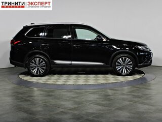 2018 Mitsubishi Outlander III Рестайлинг 3, чёрный, 2045000 рублей, вид 4