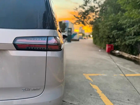 2025 Wuling Starlight 730, бежевый, 1719010 рублей - вид 16