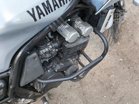 2002 Yamaha FZS600 Fazer, серый, 320000 рублей - вид 5