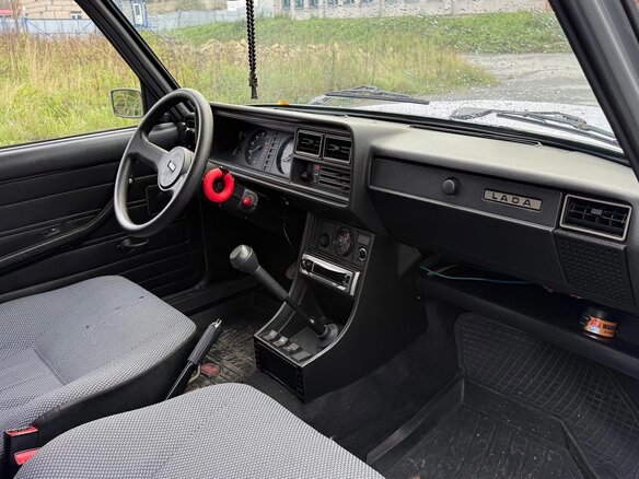 2010 Lada (ВАЗ) 2107, серебристый, 310000 рублей - вид 9