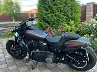 2019 Harley-Davidson Fat Bob, зелёный, 1400000 рублей, вид 4