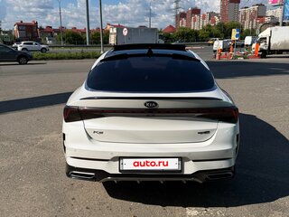 2021 Kia K5 III, белый, 2190000 рублей, вид 5
