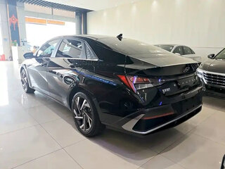 2023 Hyundai Elantra VII (CN7) Рестайлинг, чёрный, 1665110 рублей, вид 5