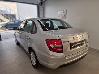 2026 Lada (ВАЗ) Granta I Рестайлинг, серебристый, 1130000 рублей, вид 4