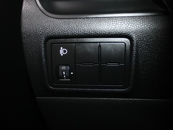 2011 Kia Picanto II, красный, 539900 рублей - вид 12