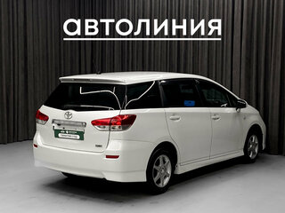 2009 Toyota Wish II, белый, 1149000 рублей, вид 3