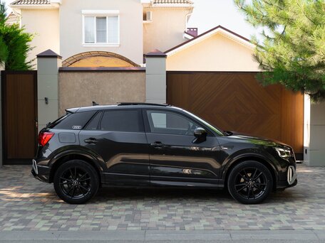 2021 Audi Q2 35 TFSI I Рестайлинг, чёрный, 2160000 рублей, вид 5
