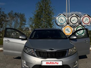 2012 Kia Rio III, серебристый, 950000 рублей, вид 2