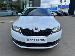 2017 Skoda Rapid I Рестайлинг, белый, 1349000 рублей, вид 3