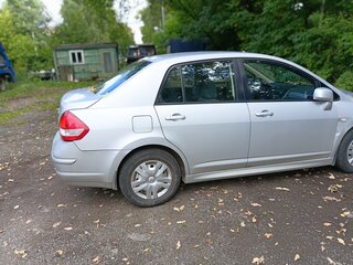 2011 Nissan Tiida I Рестайлинг, серебристый, 370000 рублей, вид 3