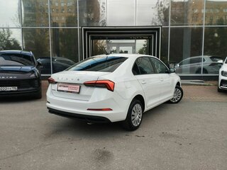 2020 Skoda Rapid II, белый, 1555000 рублей, вид 4