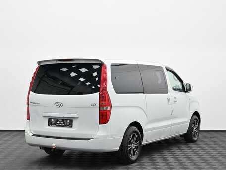 2014 Hyundai Grand Starex I, белый, 1799000 рублей, вид 2