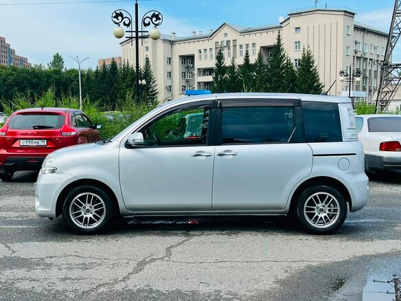 2013 Toyota Sienta I Рестайлинг 2, серый, 999000 рублей - вид 9