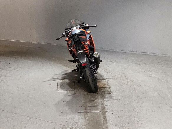 2022 KTM RC 390, оранжевый, 530000 рублей - вид 3