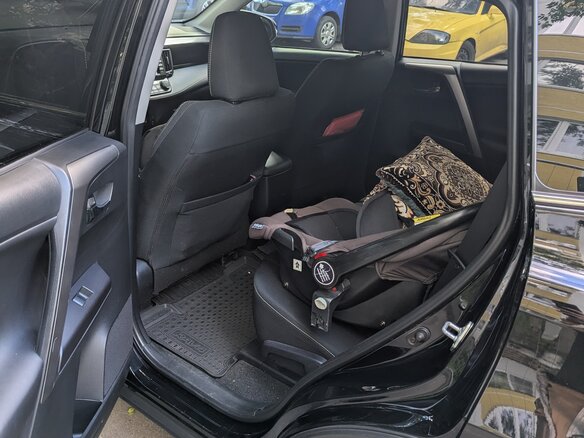 2016 Toyota RAV4 IV (XA40) Рестайлинг, чёрный, 2300000 рублей - вид 12