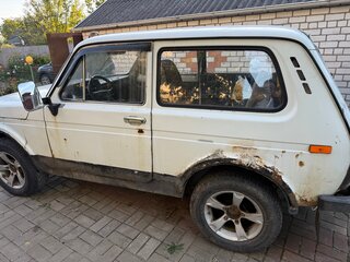 1999 Lada (ВАЗ) 2121 (4x4) I Рестайлинг, белый, 99999 рублей, вид 3