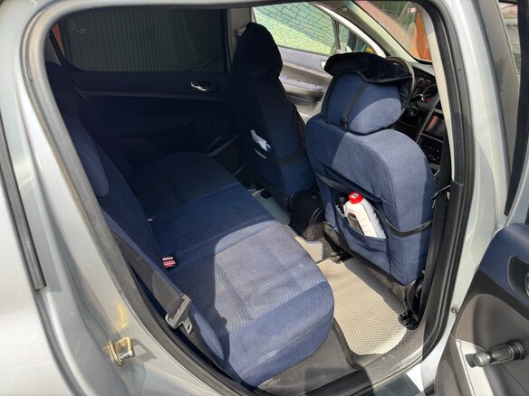 2004 Peugeot 307 I, серый, 285000 рублей - вид 23