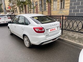 2023 Lada (ВАЗ) Granta I Рестайлинг, белый, 810000 рублей, вид 2