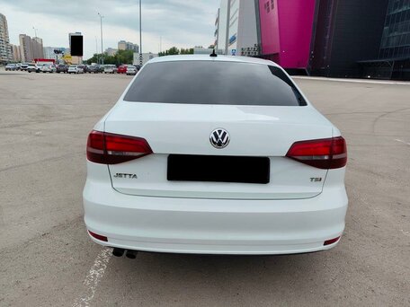 2017 Volkswagen Jetta VI Рестайлинг, белый, 950000 рублей, вид 3