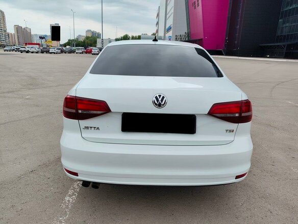 2017 Volkswagen Jetta VI Рестайлинг, белый, 950000 рублей - вид 2