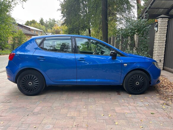 2012 SEAT Ibiza IV Рестайлинг, синий, 720000 рублей - вид 6