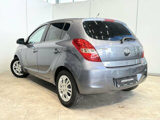 2010 Hyundai i20 I, серый, 740000 рублей, вид 3