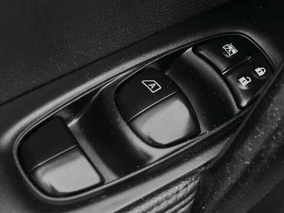 2014 Nissan Qashqai II, чёрный, 1450000 рублей - вид 22