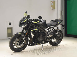2022 Triumph Street Triple, чёрный, 720000 рублей, вид 4