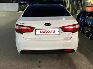 2012 Kia Rio III, белый, 505000 рублей, вид 5