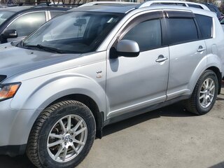 2008 Mitsubishi Outlander II, серебристый, 1255000 рублей, вид 2