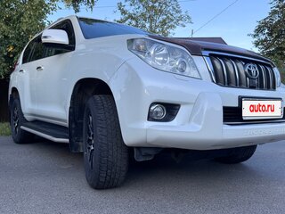2012 Toyota Land Cruiser Prado 150 Series, белый, 3200000 рублей, вид 2