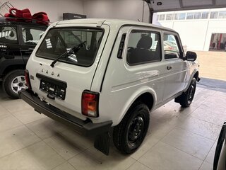 2026 Lada (ВАЗ) Niva Legend I Рестайлинг, белый, 1245900 рублей, вид 3