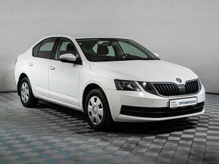 2017 Skoda Octavia III (A7) Рестайлинг, белый, 1099000 рублей, вид 3