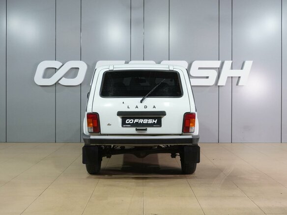 2019 Lada (ВАЗ) 2121 (4x4) I Рестайлинг, белый, 639000 рублей - вид 3