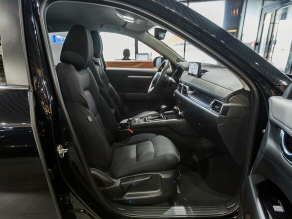 2026 Mazda CX-5 II Рестайлинг, чёрный, 3800000 рублей - вид 12